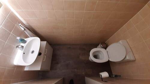 WC.jpg - 