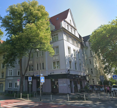 Kreuzstraße 103 - Investieren in Top-Lage: 2-Zimmer-Dachgeschosswohnung im beliebten Kreuzviertel
