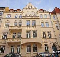 6 Zimmer mit Wohnküche, Terrasse und direktem Gartenzugang, suchen neue Mieter| In Renovierung | Verfügbar ab 01.01.2026 - Kassel / West