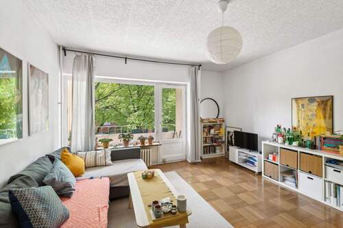 Wohnzimmer - Etagenwohnung mit 58,00 m&sup2; in Berlin zum Kaufen