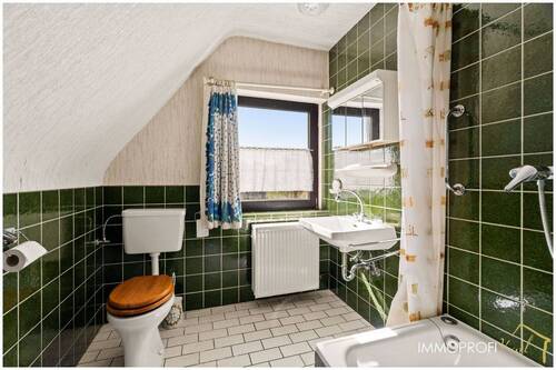 12. Badezimmer OG.jpg - 