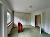 1. OG Schlafzimmer II - 