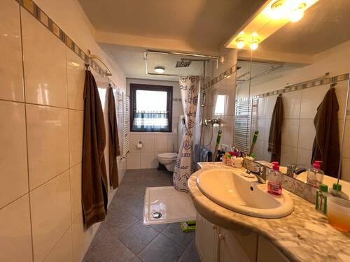 Badezimmer Dachgeschoss - 