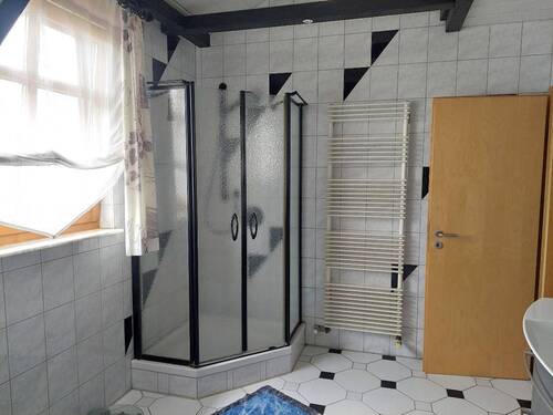.... Dusche. - 