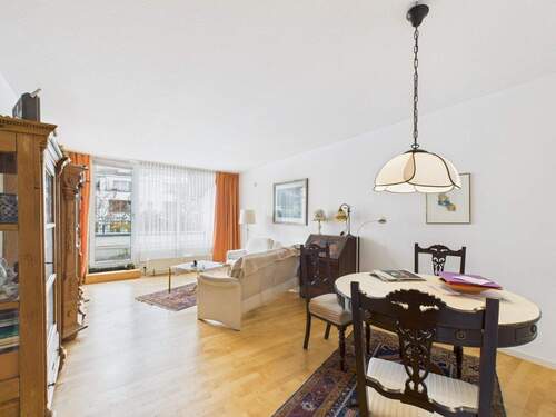 Wohnzimmer Ansicht I - Vermietete Wohnung mit solider Mieterin in Taufkirchen-Westerham