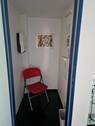 Kabine vor jedem Behandlungsraum - 