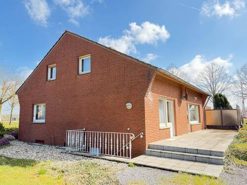 Seitenansicht - 5 Zimmer Einfamilienhaus zum Kaufen in Geldern
