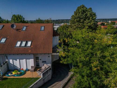 Außenaufnahme 2 - 3 Zimmer Etagenwohnung zum Kaufen in Kirchheim