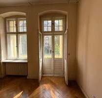 Handwerkerobjekt: schöne 4-Zimmer-Wohnung mit Potential in ruhiger Lage von Steglitz - Berlin Schöneberg