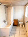 Wannenbad im Erdgeschoss - 