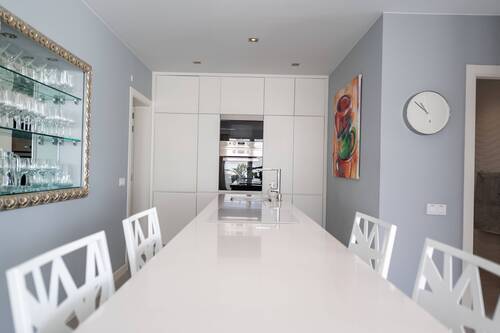 Küche mit Essbereich - 