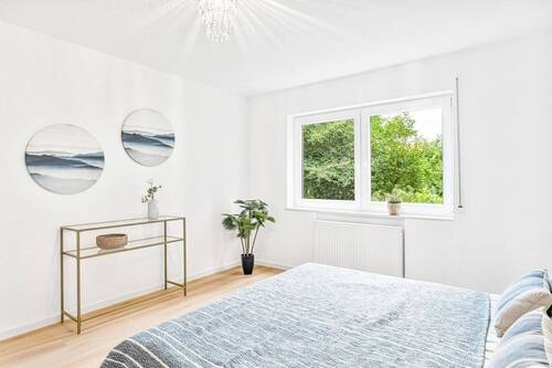 Schlafzimmer - Terrassenwohnung mit 79,00 m² in Stuttgart zum Kaufen