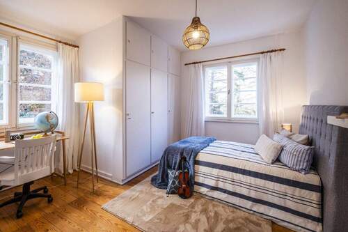 Stimmungsvolles Jugend-/Kinderzimmer - 