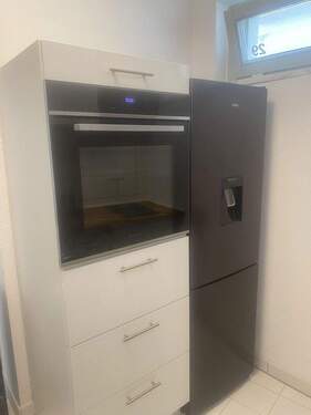 Backofen mit Mikro, Kühlkomib - Etagenwohnung mit 54,00 m&sup2; in Frankfurt zur Miete