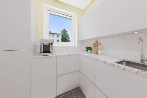 3 Küche - Interieur visualisiert - 1 Zimmer Etagenwohnung in Berlin