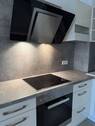 Moderne Einbauküche mit Miele-Geräten - Etagenwohnung mit 92,30 m&sup2; in Berlin zum Kaufen