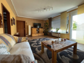 Wohnzimmer - 7 Zimmer Einfamilienhaus zum Kaufen in Neuenrade