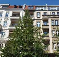 Klassische Altbau-Wohnung in der Bel-Etage - Berlin