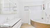 Bad zugehörig zum Hauptschlafzimmer - 