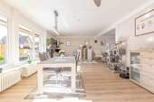 Wohn- und Essbereich - 