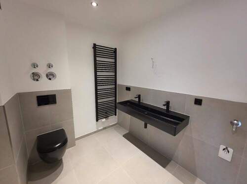 Bad - 3 Zimmer Etagenwohnung in Mühldorf