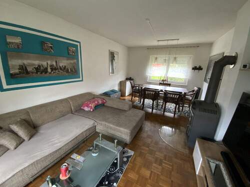 Wohn-Eßbereich Obergeschoss mit Kamin - 