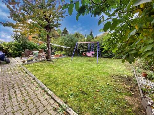 Garten - Mehrfamilienhaus, Wohnhaus mit 140,00 m&sup2; in Schwandorf zum Kaufen