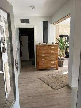 Flur - Etagenwohnung mit 74,10 m&sup2; in Hamburg Poppenbüttel zum Kaufen