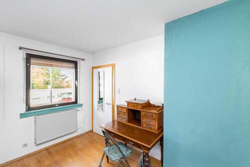 Kinderzimmer mit Fenster - OG - 