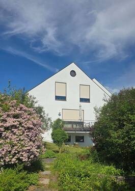 Westseite (Garten) - 5 Zimmer Doppelhaushälfte zum Kaufen in Kürnach