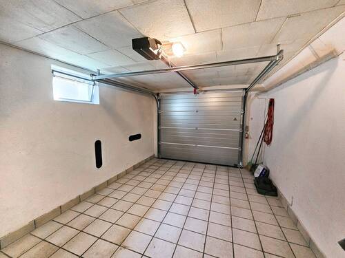 Garage - 