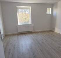Geräumige 3 Raum Wohnung sucht neue Mieter... - Brandenburg an der Havel Görden