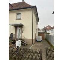 Doppelhaushälfte - Ideal als Ein- oder Zweifamilienhaus - Neckarsulm
