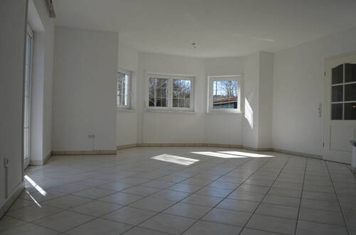 Wohn- und Essbereich - 5 Zimmer Einfamilienhaus zum Kaufen in Fuchstal / Leeder