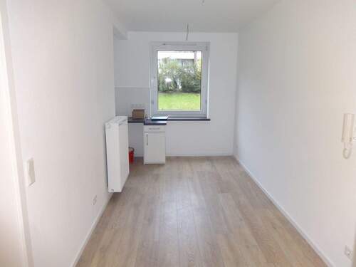 Flur - 2 Zimmer Etagenwohnung zur Miete in Hamburg