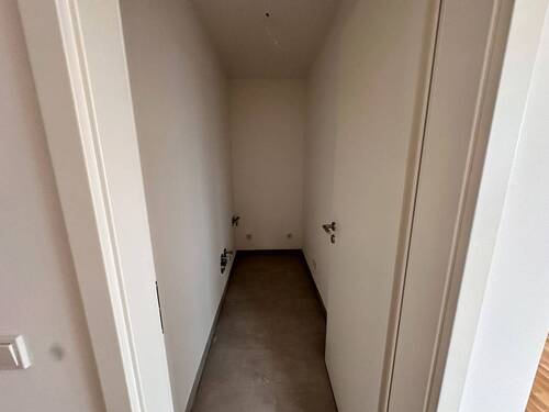 Abstellkammer - 