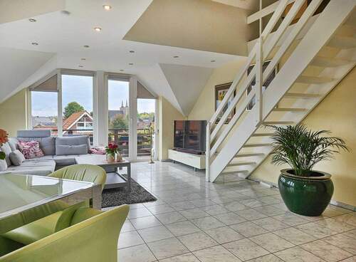 Wohnzimmer - 3 Zimmer Etagenwohnung in Baesweiler