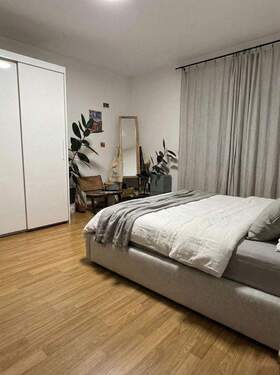 Schlafzimmer EG - 