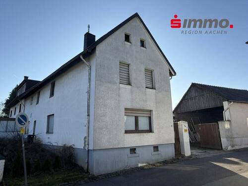 Hauptansicht - 6 Zimmer Einfamilienhaus zum Kaufen in Baesweiler