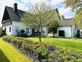 Eingangsbereich zur Einliegerwohnung - 8 Zimmer Mehrfamilienhaus, Wohnhaus zum Kaufen in Löhne