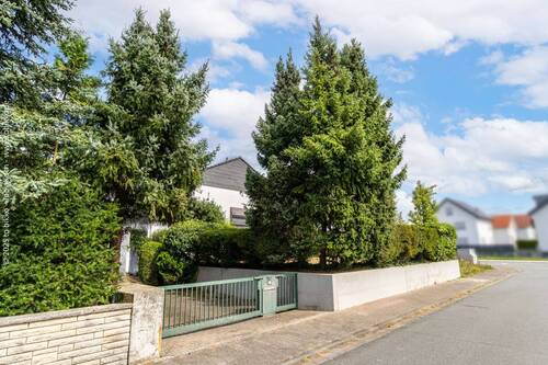 Straßenansicht - 