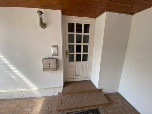 Seiteneingang WE1 u. WE 2 - 