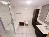 Bad - Reihenmittelhaus mit 107,00 m&sup2; in Landstuhl zum Kaufen