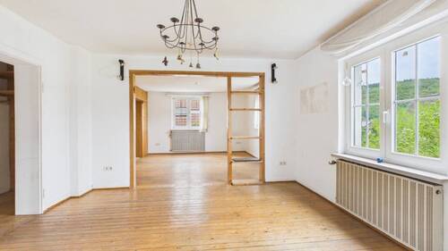 Wohnraum - Einfamilienhaus mit 160,00 m&sup2; in Saarburg zum Kaufen