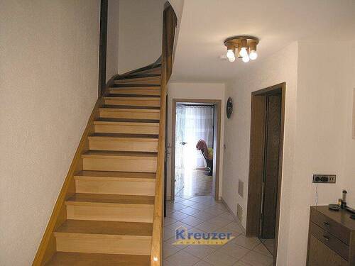 Flur EG_Treppe - 