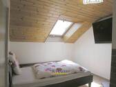 schönes DG_Zimmer - 
