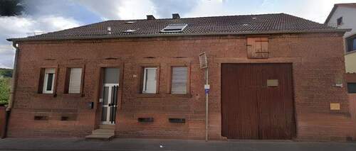 0 - Frontansicht Straße - Generationenübergreifende Behaglichkeit! Bauplatz für die Familienerweiterung incl.!
