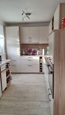 Einbauküche mit Markengeräten (VB) - 3 Zimmer Etagenwohnung zur Miete in Löbau