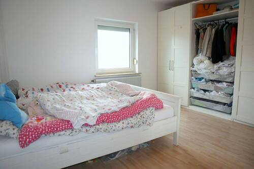 Gut geschnittenes Schlafzimmer - 