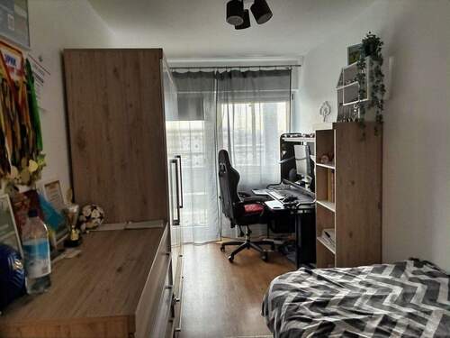 Arbeitszimmer - 3 Zimmer Etagenwohnung in Freiburg